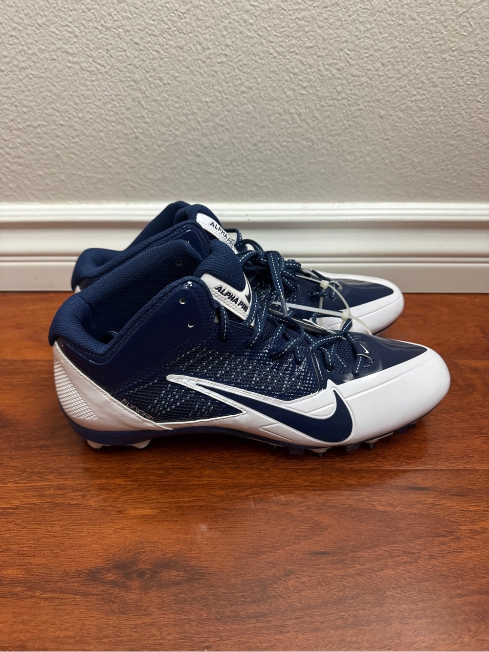Nike Alpha Pro TD Football Cleats Mens Size 12.5 - Picture 1 of 7